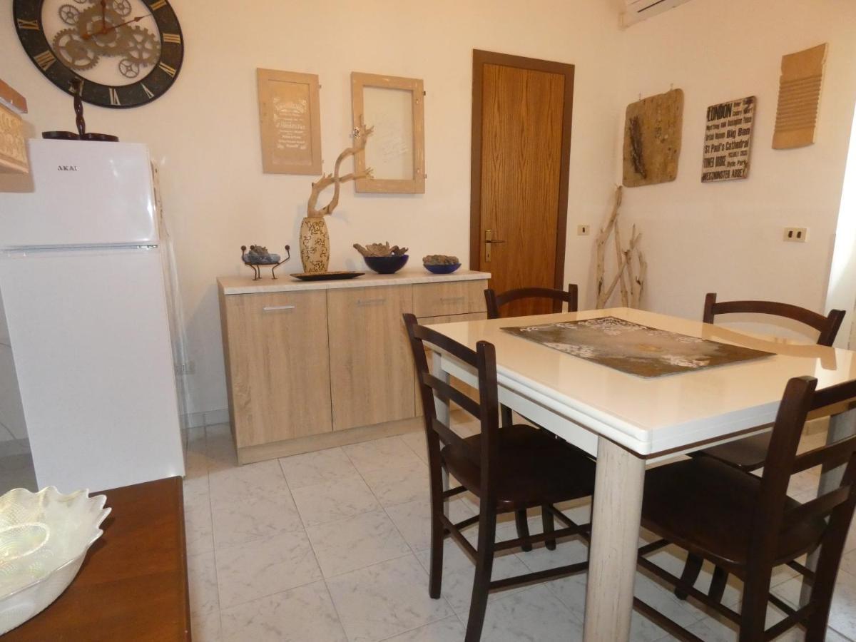 Tra Vento E Mare Apartment Lendinuso Luaran gambar